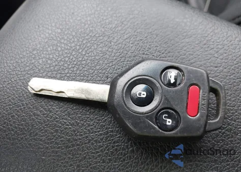 2014 Subaru Outback 2.5I Premium z USA, uszkodzony, nr VIN 4S4BRCCCXE1234553